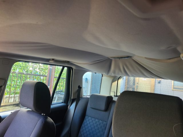 ランドローバー天井