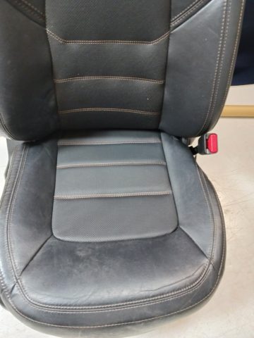 CX5本革シート