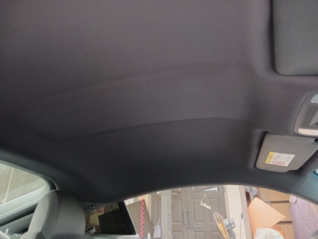 アウディTT張替え