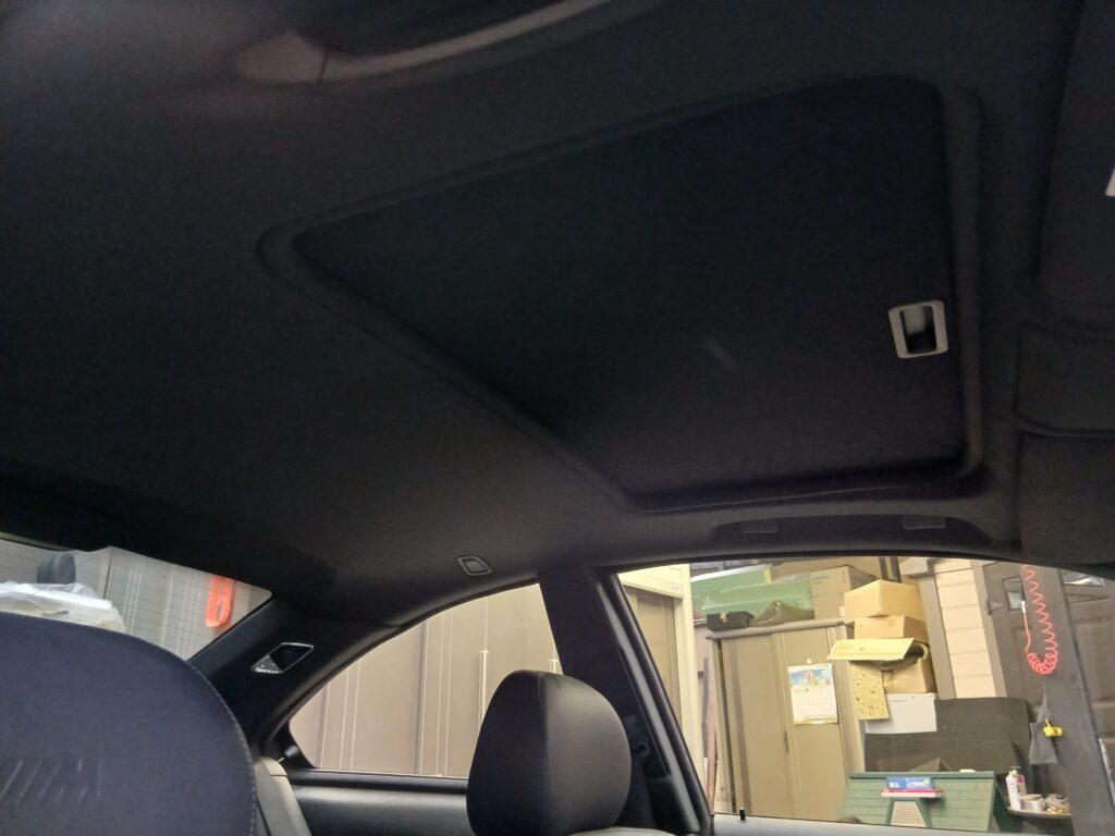 E46天井張り替え